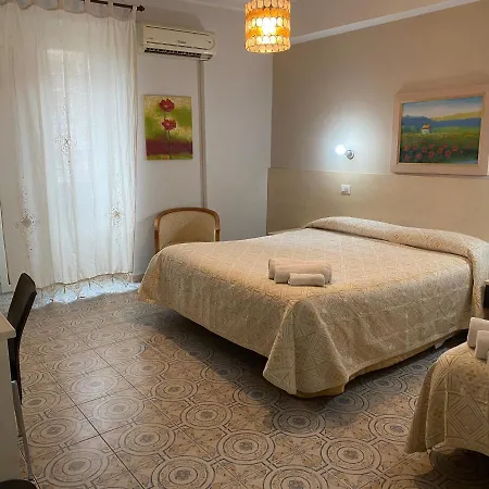 Bed and Breakfast Casantica Turismo Rurale Μιλάτσο
