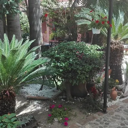 Bed and Breakfast Casantica Turismo Rurale Μιλάτσο