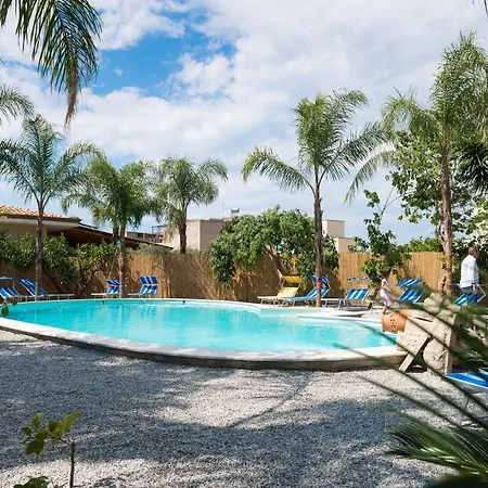 Casantica Bed & Breakfast 3*
